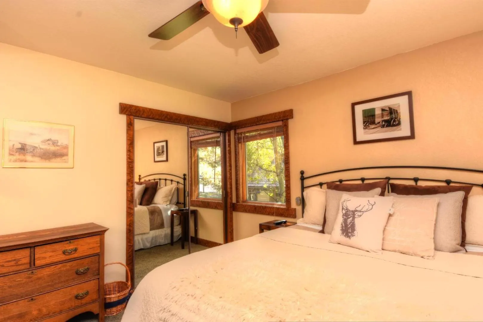 Apartment 389 - Romantic Snowcreek Retreat Near Creek Mammoth Lakes United States